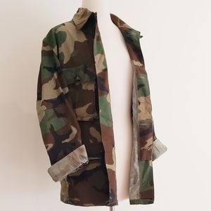 Vanderbilt Shirt Camo Military Jacket Size Medium